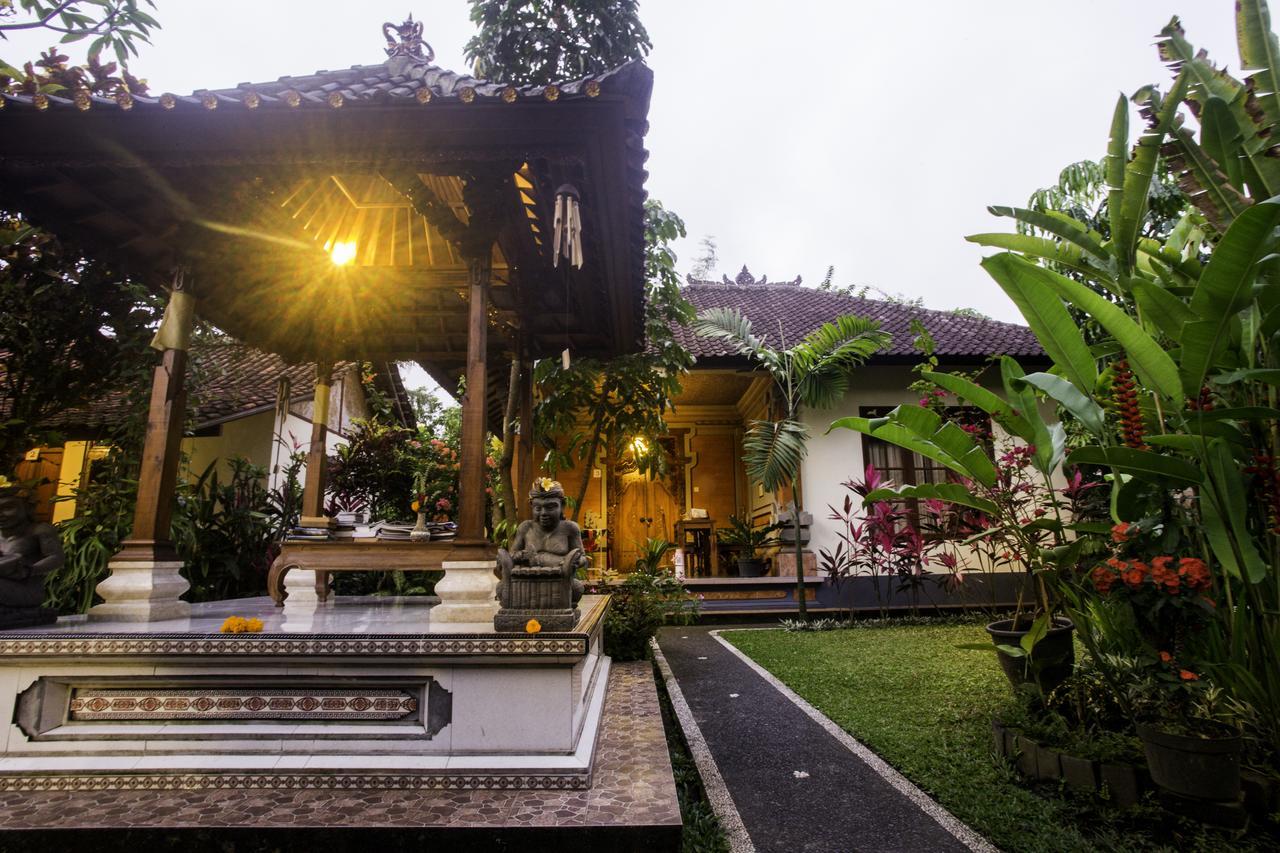 Gusti Kaler House Hotel Ubud  Luaran gambar